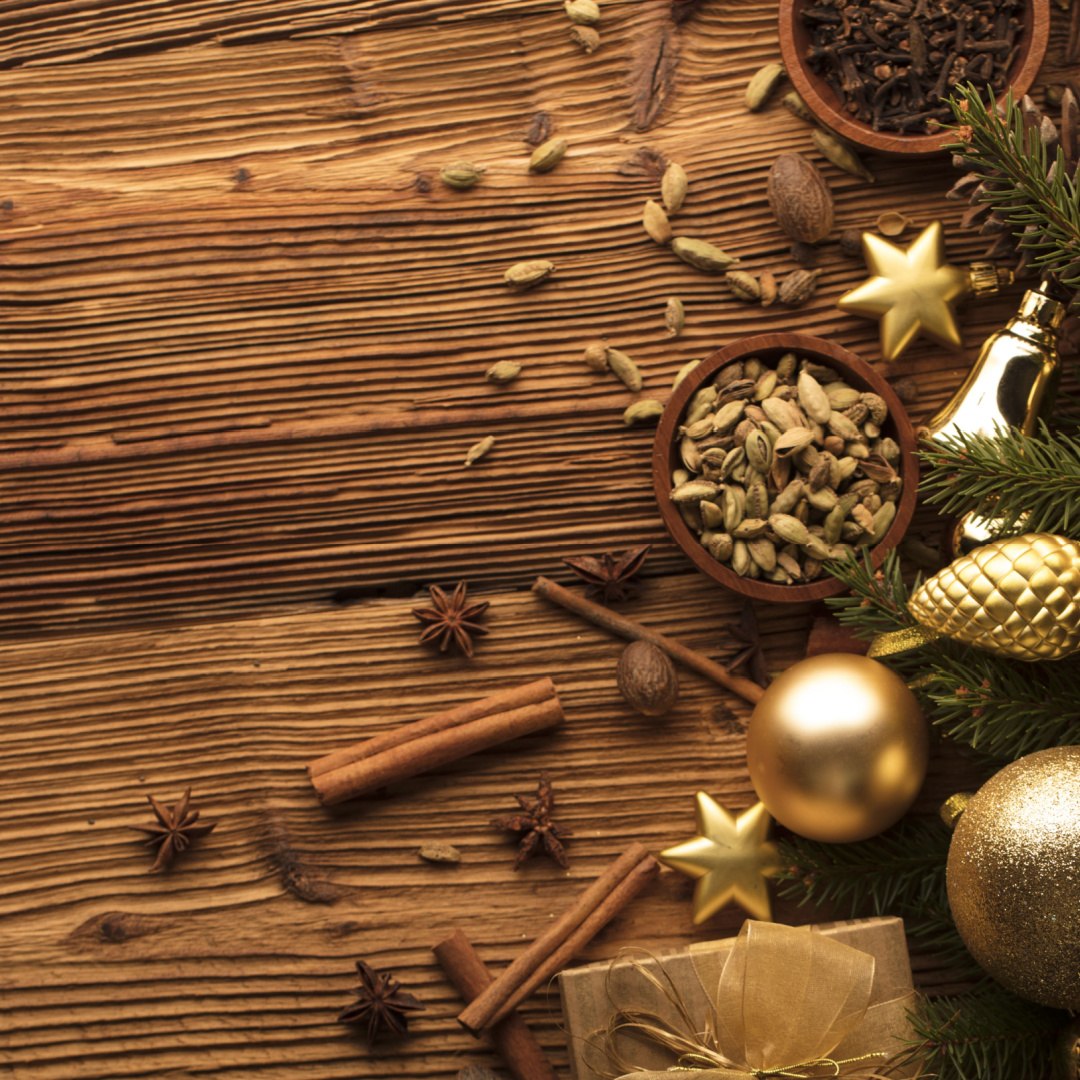 Beach Hut Xmas Decor